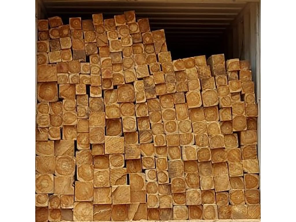 Madera de teca en cuadro