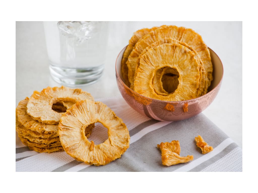 Piña deshidratada